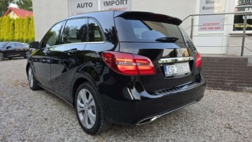 Mercedes Klasa B W246 Sports Tourer Facelifting 2.0 250 211KM 2016 Mercedes-Benz Klasa B 2,0 benzyna 211 KM 4Matic automat NAVI Full LED zare, zdjęcie 4