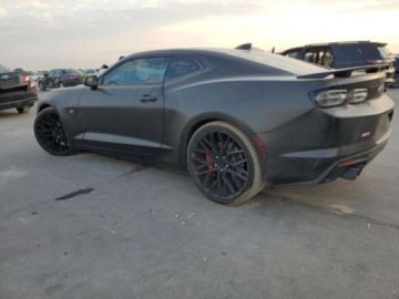 Chevrolet Camaro VI Coupe 6.2 455KM 2019 Chevrolet Camaro 2019, 6,2L, od ubezpieczalni 6.2 Benzyna 455KM, zdjęcie 4