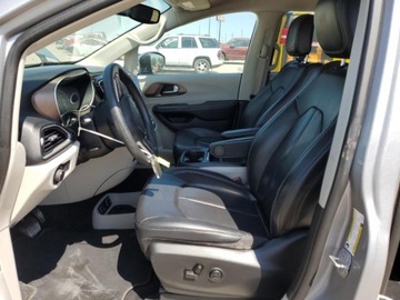 Chrysler Voyager V 2021 Chrysler Voyager 2021 r., 3,6L LXI 3.6 Benzyna 287KM, zdjęcie 8