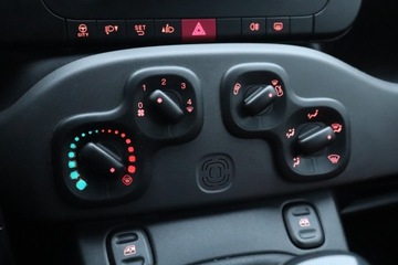 Fiat Panda II Hatchback 5d 1.2 69KM 2012 Fiat Panda 1.2, Salon Polska, zdjęcie 13