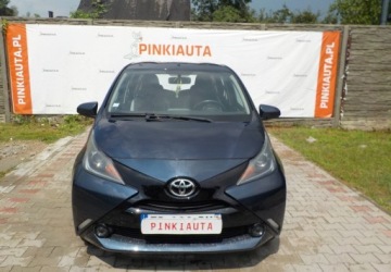 Toyota Aygo II Hatchback 5d 1.0 VVT-i 69KM 2016 Toyota Aygo Okazja Benzyna 69KM, zdjęcie 1