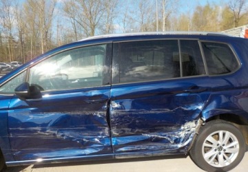 Volkswagen Touran III 2.0 TDI 150KM 2021 Volkswagen Touran DSG Okazja 2.0 Diesel 150KM, zdjęcie 5