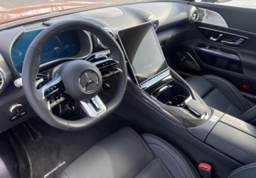 Mercedes AMG GT C190 Coupe 4d Facelifting 4.0 63 585KM 2025 Mercedes-Benz AMG GT GT 63 4m Coupe Pakiet wyposazenia Premium Plus 4.0, zdjęcie 8