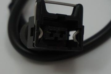 ZŁĄCZE 2-STYKOWE WTRYSKU Z PRZEWODEM