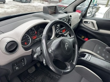 Citroen Berlingo II Van Long Facelifting 1.6 HDi 92KM 2015 Citroen Berlingo XTR/Pół automat/1.6 HDI 92KM/, zdjęcie 24