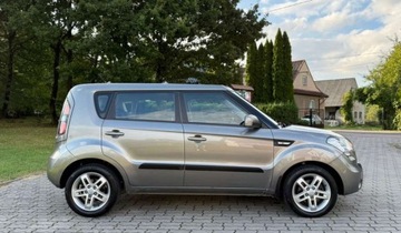 Kia Soul I Crossover 1.6 CRDI VGT 128KM 2011 Kia Soul Kia Soul 1.6 CRDi L 1.6 Diesel 128KM, zdjęcie 11