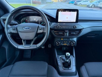 Ford Focus IV Hatchback 1.5 EcoBoost 150KM 2019 Ford Focus ST LineKameraNaviAsystentFull LEDIDEALNY STAN 1.5 Benzyna, zdjęcie 12