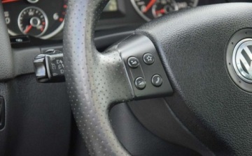 Volkswagen Tiguan I SUV 2.0 TDI CR DPF 170KM 2009 Volkswagen Tiguan 2.0TDI R-LINE 4x4 Navi Kamera 2 KPL ALU Oryginal Lakier, zdjęcie 28