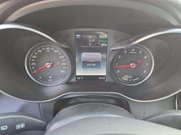 Mercedes GLC C253 2019 Mercedes-Benz GLC 350e 2019 2.0l 2.0 Benzyna 320KM, zdjęcie 6