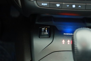 Toyota Avensis III Sedan Facelifting 2015 2.0 Valvematic 152KM 2015 Toyota Avensis 2.0 Valvematic, Salon Polska, zdjęcie 13