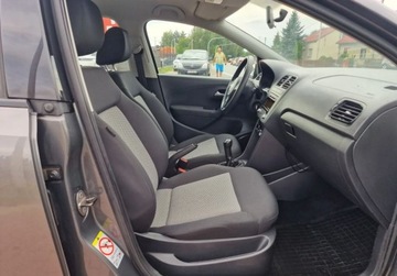 Volkswagen Polo V Hatchback 5d 1.2 70KM 2009 Volkswagen Polo Benzynkasuper stanlady i zadbany 1.2 Benzyna 70KM, zdjęcie 11