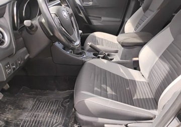 Toyota Auris II Hatchback 5d Facelifting 1.6 Valvematic 132KM 2018 Toyota Auris 2018r, Salonowa. 1.6 Benzyna. Uszkodzona. Poobijana. VAT 23, zdjęcie 6