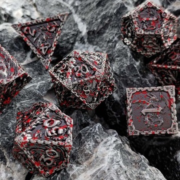 НАБОР ИЗ 7 МЕТАЛЛИЧЕСКИХ КУБИКОВ ДЛЯ РПГ «УБИЙСТВО ДРАКОНА»