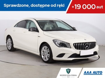 Mercedes CLA C117 Coupe 1.6 180 122KM 2015 Mercedes CLA 180, Salon Polska, Skóra, Xenon