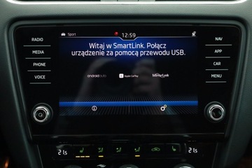 Skoda Octavia III RS Kombi Facelifting 2.0 TSI 230KM 2018 Skoda Octavia RS 2.0 TSI, Salon Polska, zdjęcie 17