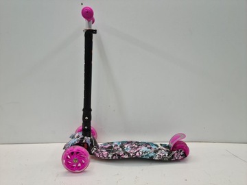 HULAJNOGA DZIECIĘCA TRÓJKOŁOWA CAROMA LED