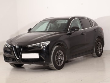 Alfa Romeo Stelvio SUV 2.0 Turbo 200KM 2017 Alfa Romeo Stelvio 2.0 Turbo Q4, Salon Polska, zdjęcie 1