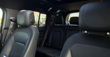 Land Rover Defender IV (L663) 90 3.0D R6 300KM 2024 Land Rover Defender MY24 3.0D I6 300 PS AWD Auto X-Dynamic HSE 110 3.0, zdjęcie 15
