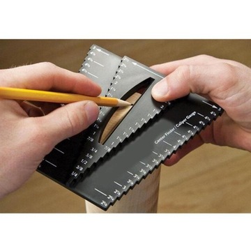 в центре маркировки суппорта калибра