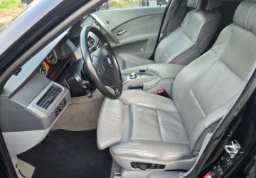 BMW Seria 5 E60 Touring 530 d 218KM 2004 BMW Seria 5 BMW Seria 5 3.0 Diesel 218KM, zdjęcie 20