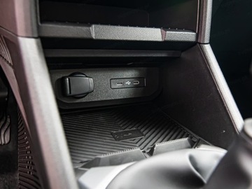 Dacia Duster III 2025 Od ręki - Journey 1.2 TCe mHEV 140KM / Pakiet Parking, Zimowy Plus, zdjęcie 11