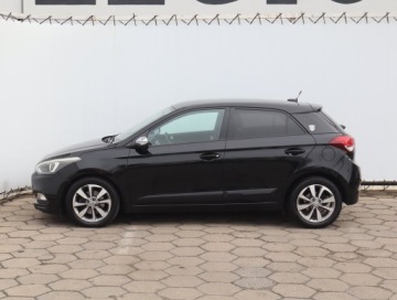 Hyundai i20 II Hatchback 5d 1.0 T-GDI 100KM 2017 Hyundai i20 1.0 T-GDI, Navi, Klima, Tempomat, zdjęcie 2