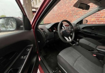 Kia Ceed I Hatchback 5d Facelifting 1.4 DOHC 109KM 2010 Kia Ceed Salon PL 2 wlasciciel czujniki Gwarancja w cenie Warszawa VLAA, zdjęcie 6