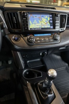 Toyota RAV4 IV MPV Facelifting 2.0 Valvematic 152KM 2017 Toyota RAV4 2.0 Premium 4x4 2.0 Benzyna 152KM, zdjęcie 35