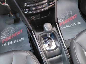 Peugeot 2008 I SUV Facelifting 1.2 PureTech 110KM 2019 Peugeot 2008 Automat Klimatronik Komputer Tempomat 1.2 Benzyna 110KM, zdjęcie 20