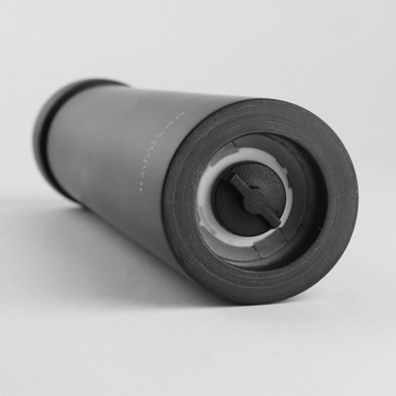 Набор ручных мельниц для перца и соли LOFT, чёрный и белый