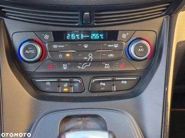 Ford Kuga II SUV Facelifting 1.5 EcoBoost 182KM 2017 Ford Kuga 1.5 EcoBoost ST-Line, zdjęcie 32