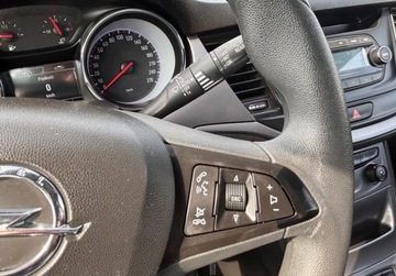 Opel Astra K Sports Tourer 1.4 Twinport 100KM 2016 Opel Astra 1.4B 101KM klima ksiazka bezwypadek ledy 1.4 Benzyna 100KM, zdjęcie 23