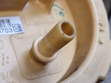 Датчик уровня топлива OE 6763888 BMW E90 2.0d 120kW 07r