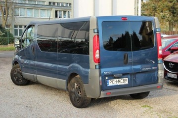 Opel Vivaro A Van z pojedynczą kabiną L1 2.0 CDTI 115KM 2013 Opel Vivaro 2,0 CDI 115 Koni 9 osob Nawiewy przod tyl Long F-vat 37100, zdjęcie 3
