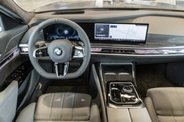 BMW Seria 7 G70 Sedan 3.0 40d 299KM 2026 BMW 740 xDrive Limuzyna, zdjęcie 14