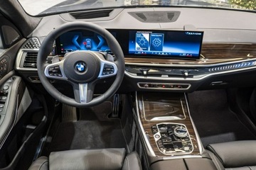 BMW X7 SUV Facelifting 3.0 40d 352KM 2025 BMW X7 xDrive40d - Dostępne od ręki!, zdjęcie 19