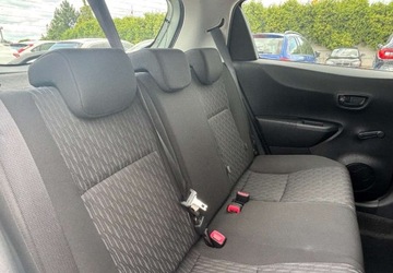 Toyota Yaris III Hatchback 5d 1.0 VVT-i 69KM 2011 Toyota Yaris Niski Przebieg Benzyna 70KM, zdjęcie 13