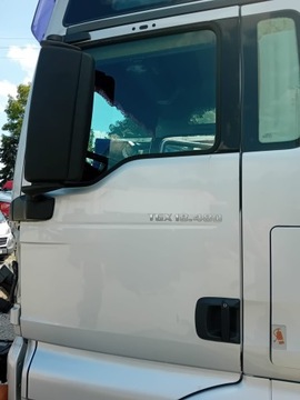 LUSTRO LUSTERKO LEWE KPL MAN TGX TGS