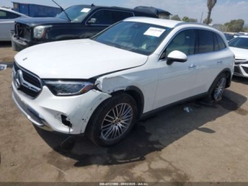 Mercedes GLC C254/X254 2024 Mercedes-Benz GLC 300 4Matic Suv 2024 2.0l 2.0 Benzyna 255KM, zdjęcie 1