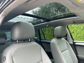 Volkswagen Tiguan II SUV 1.5 TSI EVO 150KM 2019 Volkswagen Tiguan 1.5 TSi DSG R-Line, zdjęcie 23