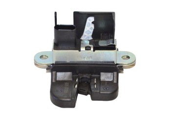 VW ZAMEK KLAPY 5G6827505B