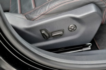 Peugeot 508 I SW Facelifting 2.0 BlueHDi 150KM 2015 Peugeot 508 SW 2,0 HDI 150 KM GT-Line JBL Navi, zdjęcie 12