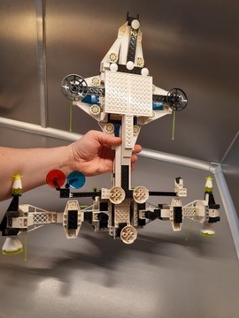 LEGO Space Exploriens 6982 Исследовательский звездолёт