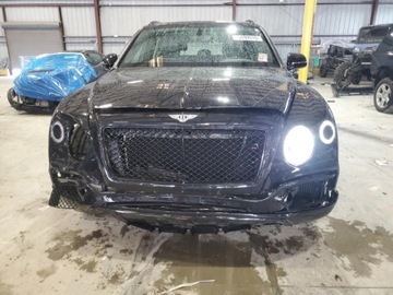 Bentley Bentayga 2019 Bentley Bentayga 2019 4.0l 4.0 Benzyna 542KM, zdjęcie 5