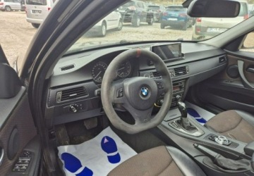 BMW Seria 3 E90-91-92-93 Limuzyna E90 318i 143KM 2009 BMW Seria 3 Automat KameraBogata wersja 2.0 Benzyna 143KM, zdjęcie 10