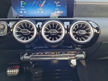 Mercedes CLA C118/X118 Coupe Facelifting 1.3 200 163KM 2024 Mercedes-Benz CLA 200 AMG Line / Kamery 360 / Mult, zdjęcie 23