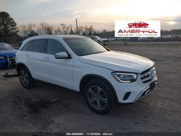 Mercedes GLC C253 2020 Mercedes-Benz GLC 300, 2020r., 4x4, 2.0L 2.0 Benzyna 255KM