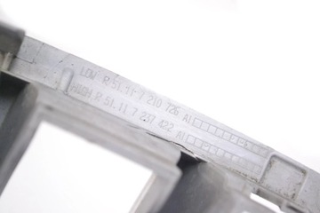 BMW 7 F01 F02 F03 F04 2010 MŘÍŽKA / MASKA HORNÍ CHLADIČŮ