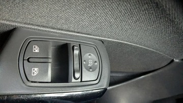 Opel Corsa D Hatchback 5d Facelifting 1.2 Twinport ECOTEC 85KM 2013 Opel Corsa 1.2i 85PS OPŁACONY Bezwypadkowy Serwis, zdjęcie 26