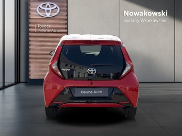 Toyota Aygo II Hatchback 3d Facelifting 1.0 VVT-i 72KM 2019 Toyota Aygo 1.0 VVT-i X-play II (2014-) 1.0 VVT-i, zdjęcie 4
